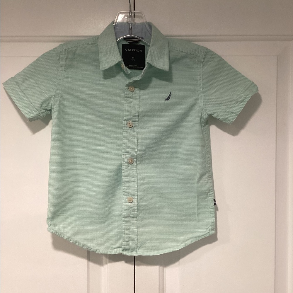 Nautica Kids Light Green Button Down Shirt size Medium 5/6